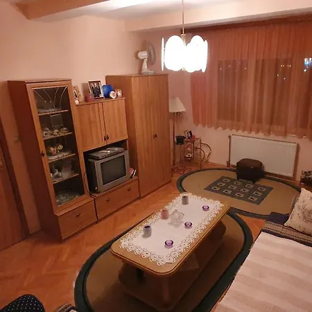 Simona Apartamento